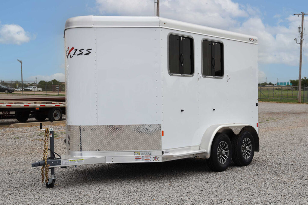 Express BP 2H SS horse trailer - streetside front