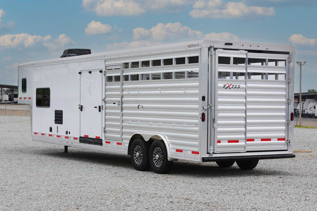 STC 8032 living quarters trailer - streetside rear