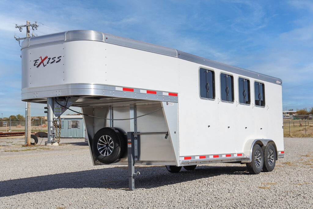 Express 4H SS gooseneck horse trailer – streetside front Express 4H SS gooseneck horse trailer - streetside front